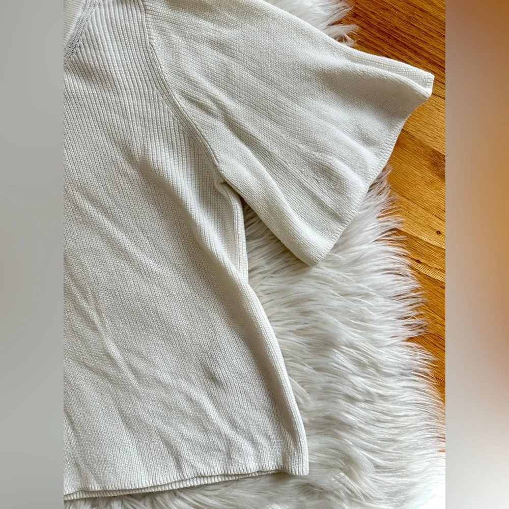 Banana Republic tie back sweater